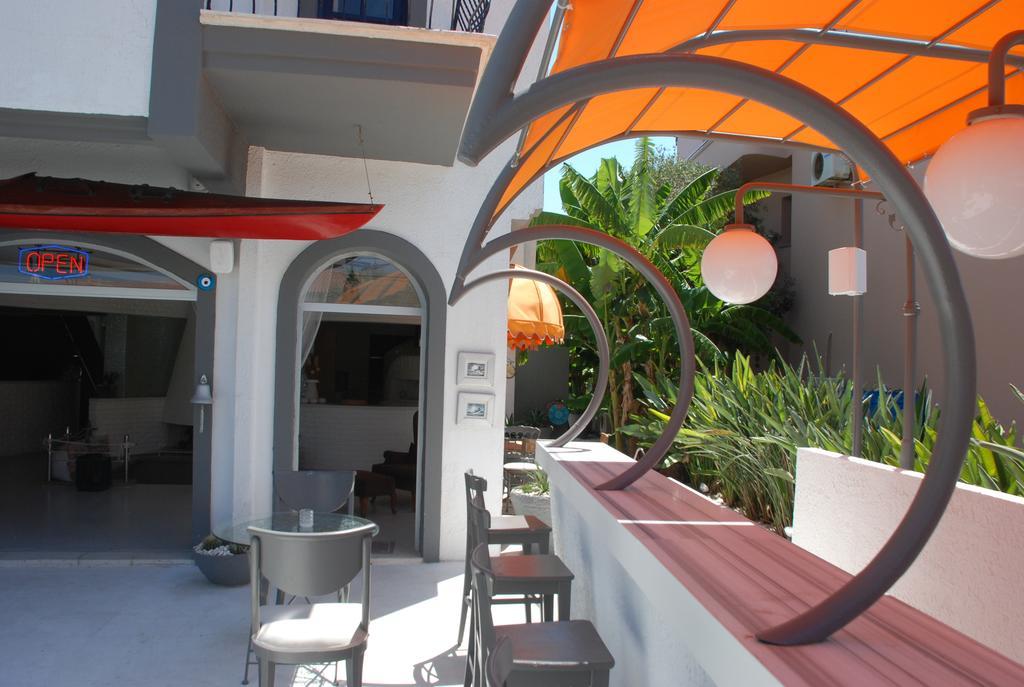 Marina Sahil Hotel Çeşme Esterno foto