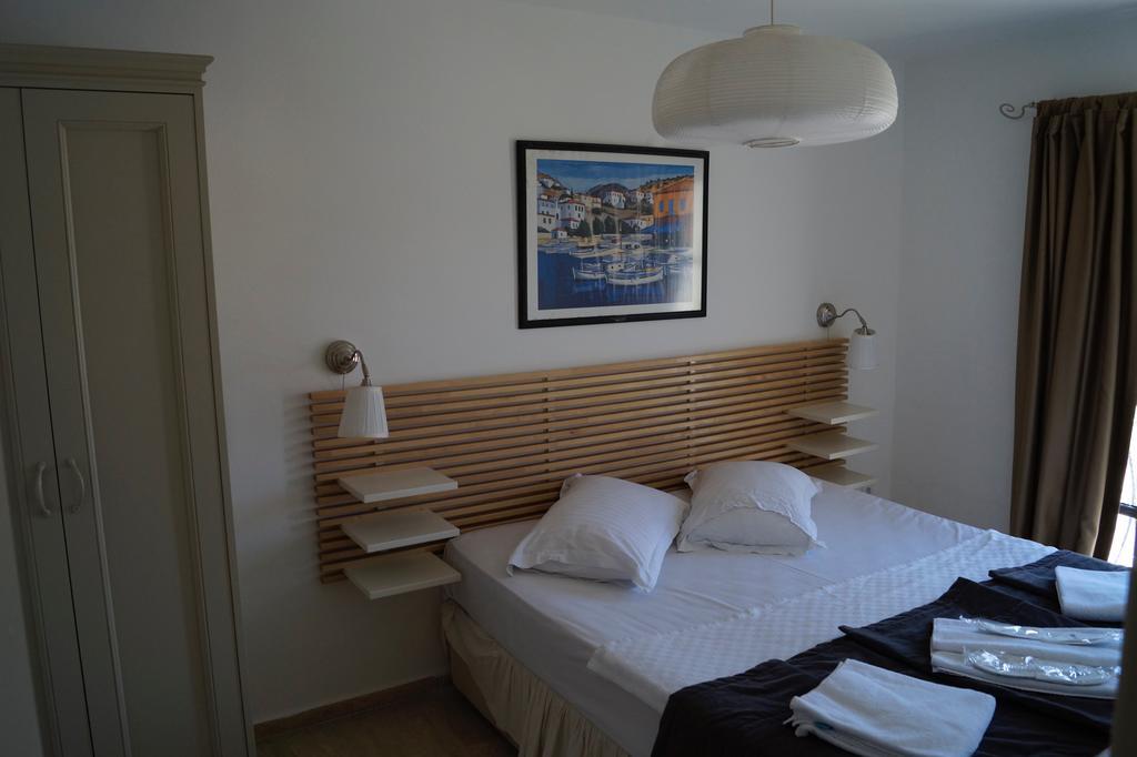Marina Sahil Hotel Çeşme Esterno foto